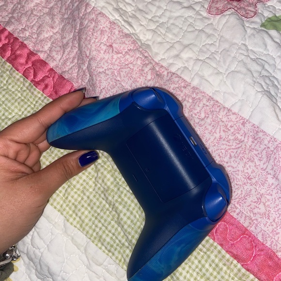 Xbox wireless controller special edition - Picture 3 of 4